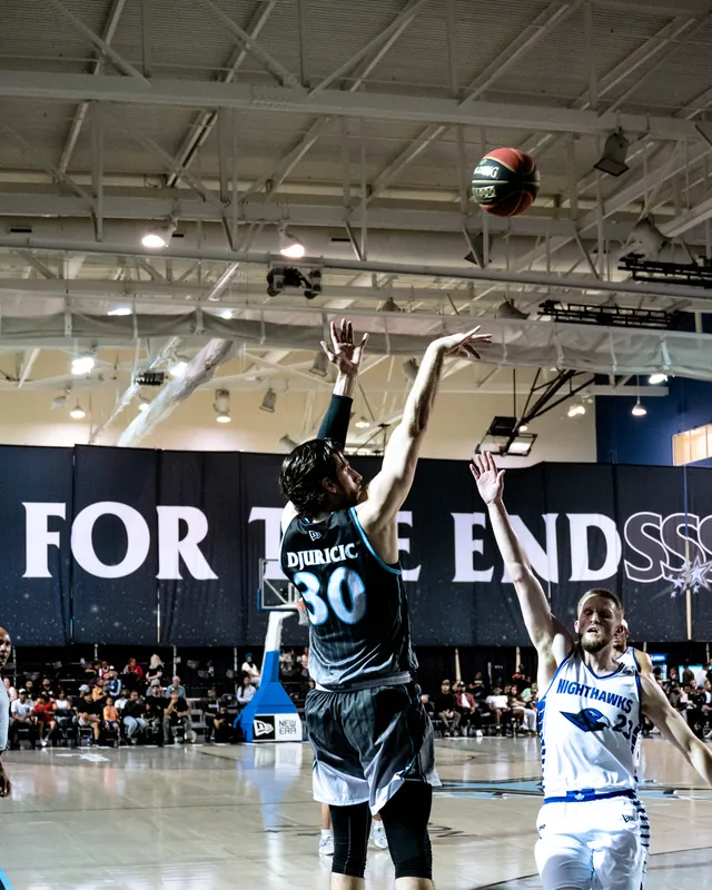 Danilo shooting a three in a CEBL game