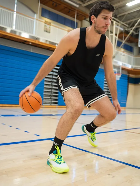 Danilo dribbling at a Skechers Basketball shoot